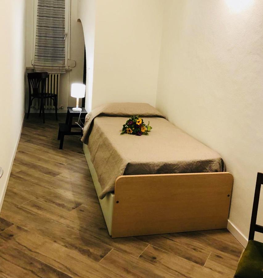 Lu.Lu Suite And Rooms Piacenza Exterior foto